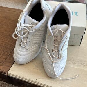 Easy Spirit Casual White Sneakers